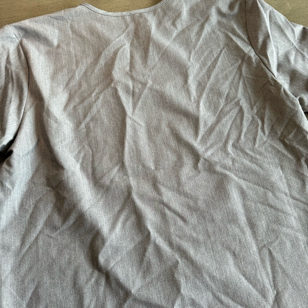 Figs Charcoal Grey Short Sleeve Catarina Tshirt Scrubs Top XL - Picture 4 of 7